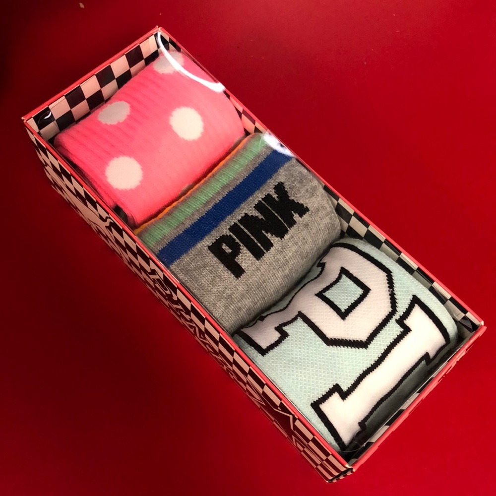 Pink VS knee high sock 3 pack gift set